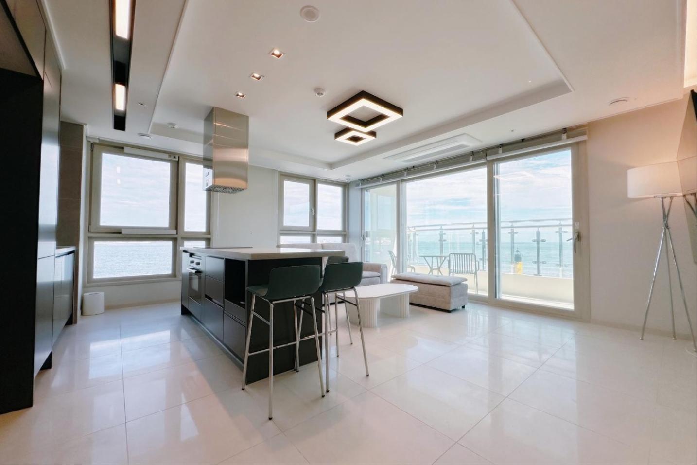 อพาร์ทเม้น The First Ocean Songdo