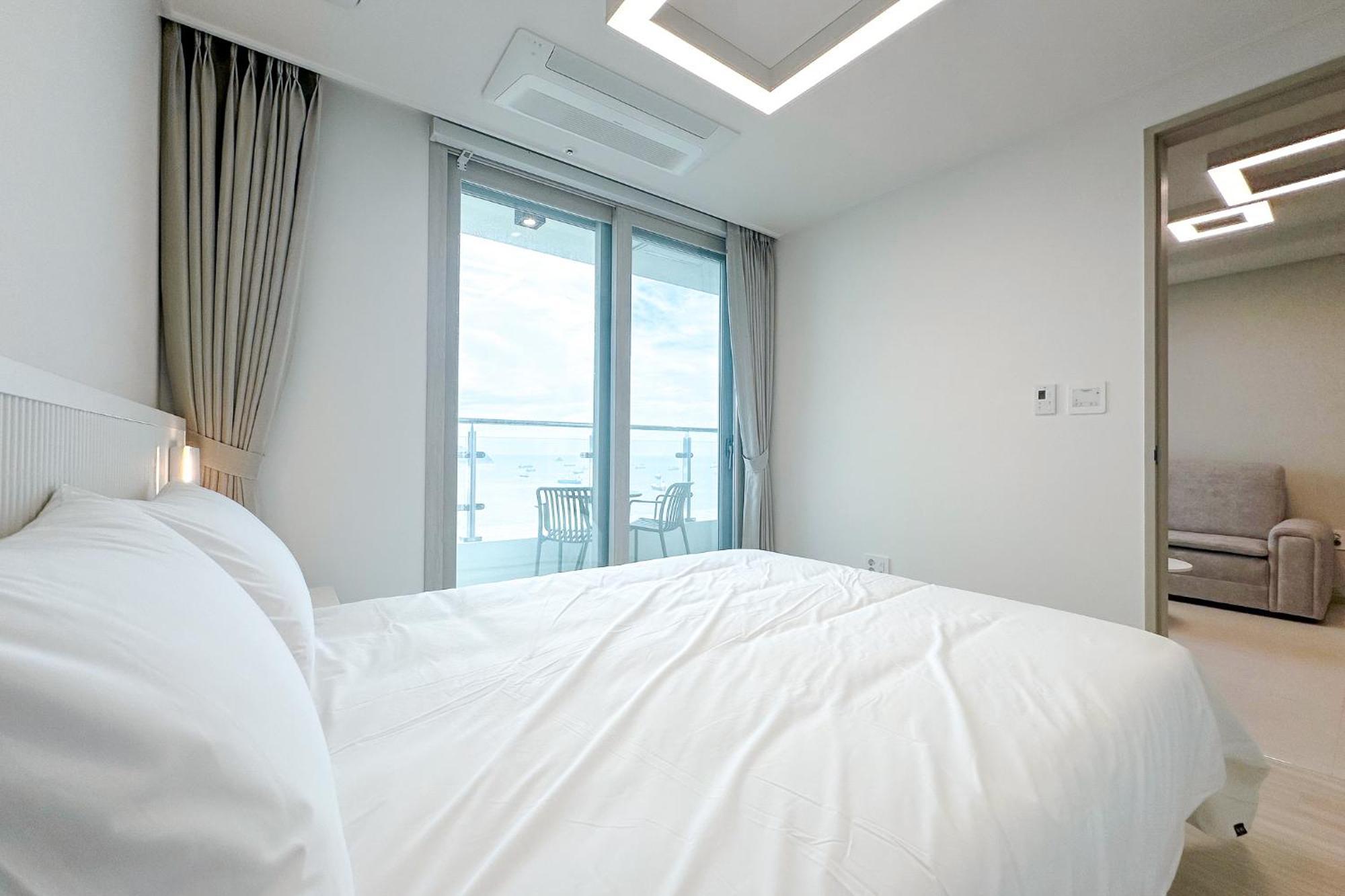 อพาร์ทเม้น The First Ocean Songdo ปูซาน